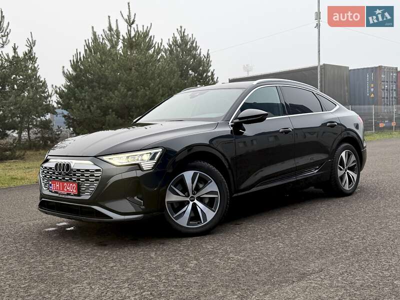 Audi Q8 Sportback e-tron 2024