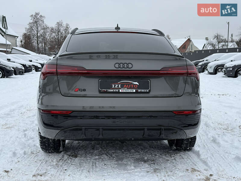 Внедорожник / Кроссовер Audi Q8 Sportback e-tron 2023 в Луцке