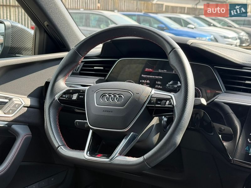 Внедорожник / Кроссовер Audi Q8 Sportback e-tron 2023 в Луцке
