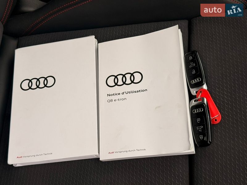 Внедорожник / Кроссовер Audi Q8 Sportback e-tron 2023 в Луцке