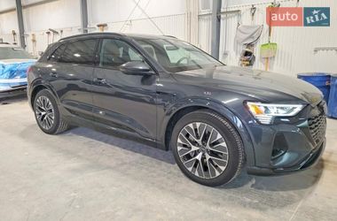 Внедорожник / Кроссовер Audi Q8 Sportback e-tron 2024 в Киеве