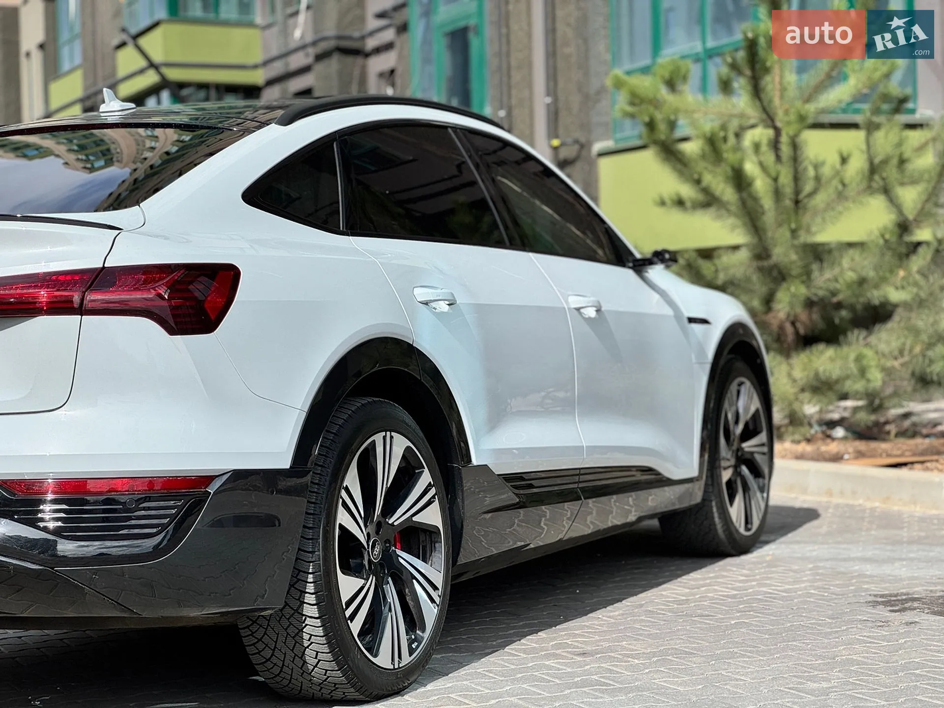 2023 Audi Q8 - мініатюра 11