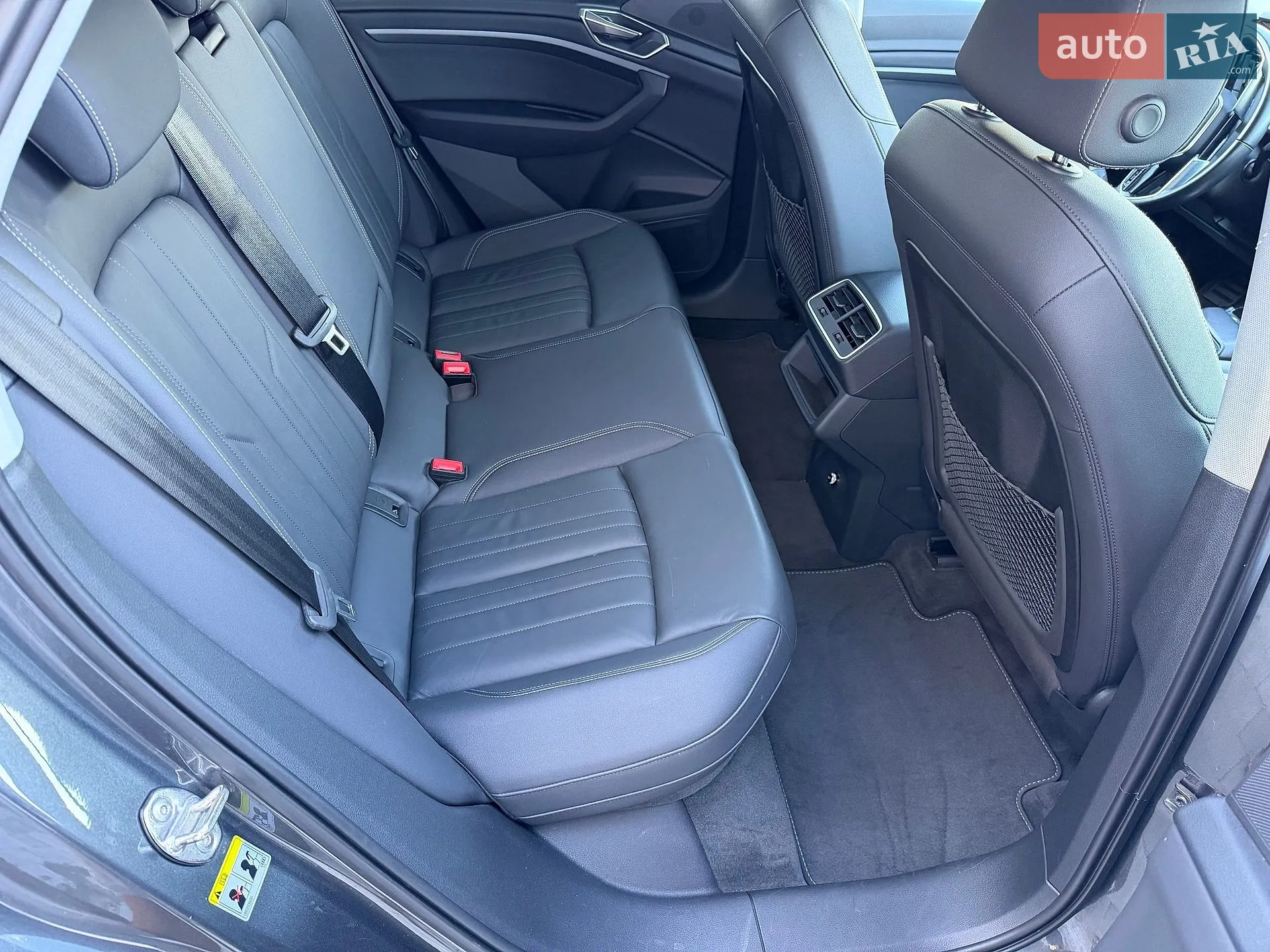 2023 Audi Q8 - мініатюра 32