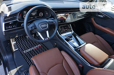 Позашляховик / Кросовер Audi Q8 2018 в  фото 19 Позашляховик / Кросовер Audi Q8 2018 в