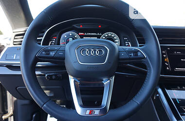 Позашляховик / Кросовер Audi Q8 2018 в  фото 61 Позашляховик / Кросовер Audi Q8 2018 в
