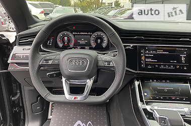 Внедорожник / Кроссовер Audi Q8 2020 в Одессе