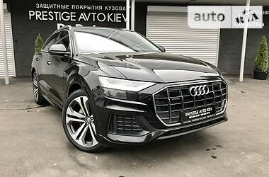 Позашляховик / Кросовер Audi Q8 2018 в Києві