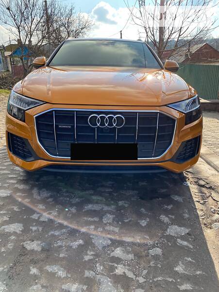 Внедорожник / Кроссовер Audi Q8 2020 в Киеве