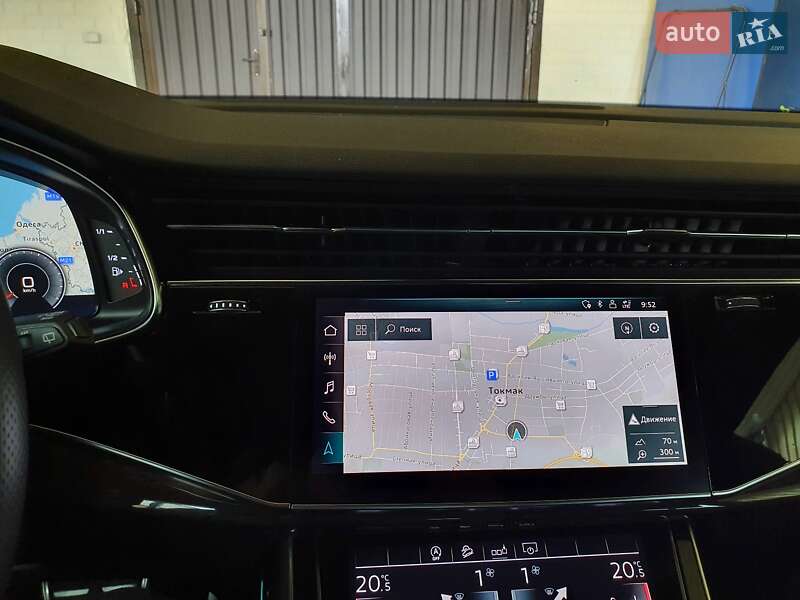 Внедорожник / Кроссовер Audi Q8 2018 в Ивано-Франковске