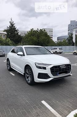 Позашляховик / Кросовер Audi Q8 2019 в Харкові