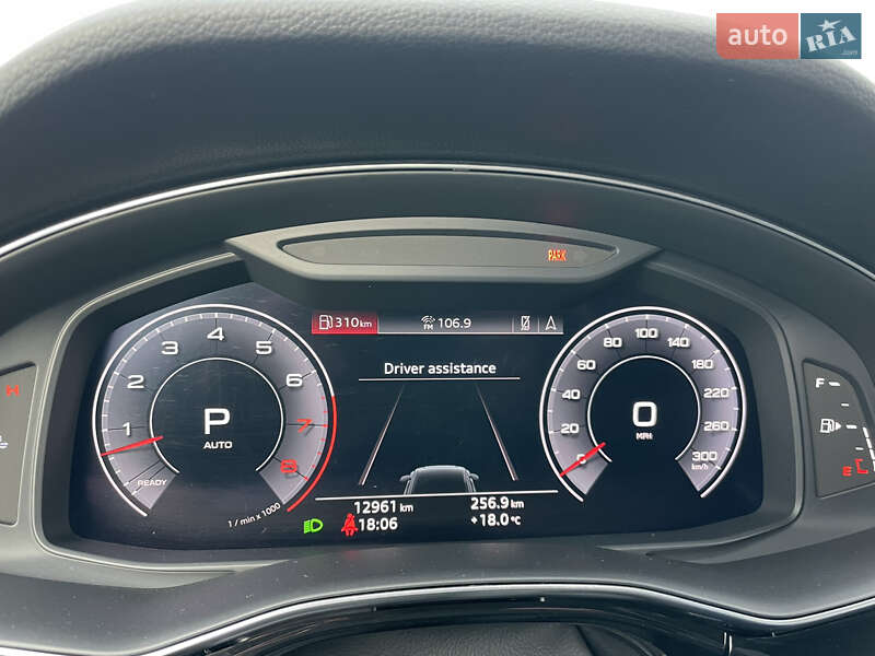 Внедорожник / Кроссовер Audi Q8 2018 в Луцке