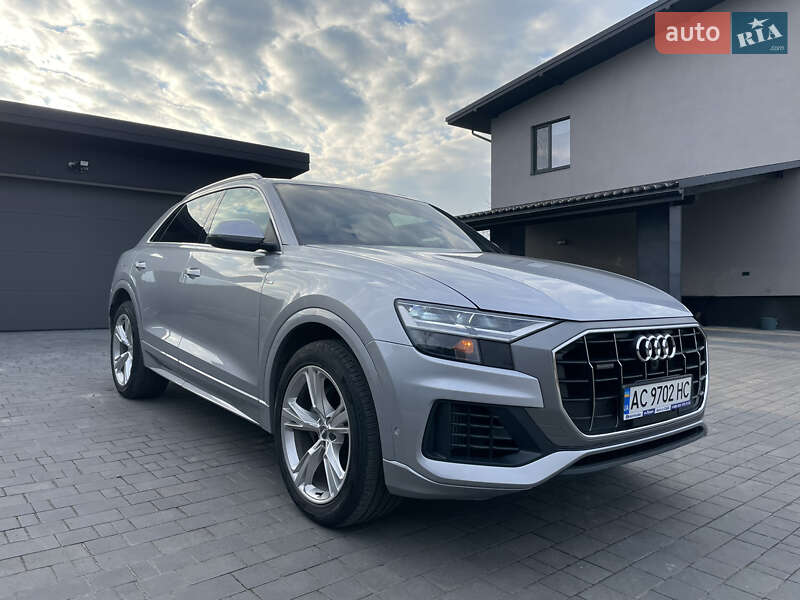 Внедорожник / Кроссовер Audi Q8 2018 в Луцке