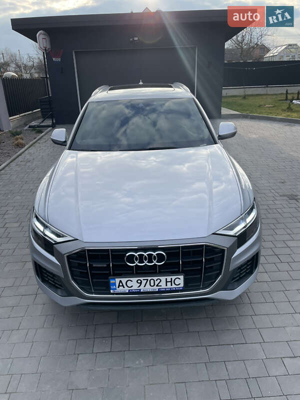 Внедорожник / Кроссовер Audi Q8 2018 в Луцке
