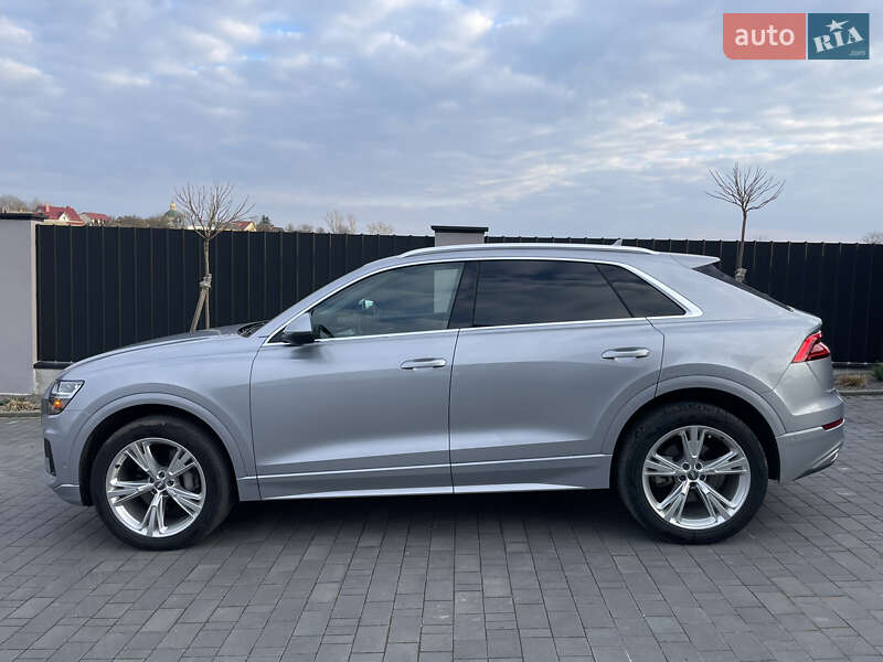 Внедорожник / Кроссовер Audi Q8 2018 в Луцке