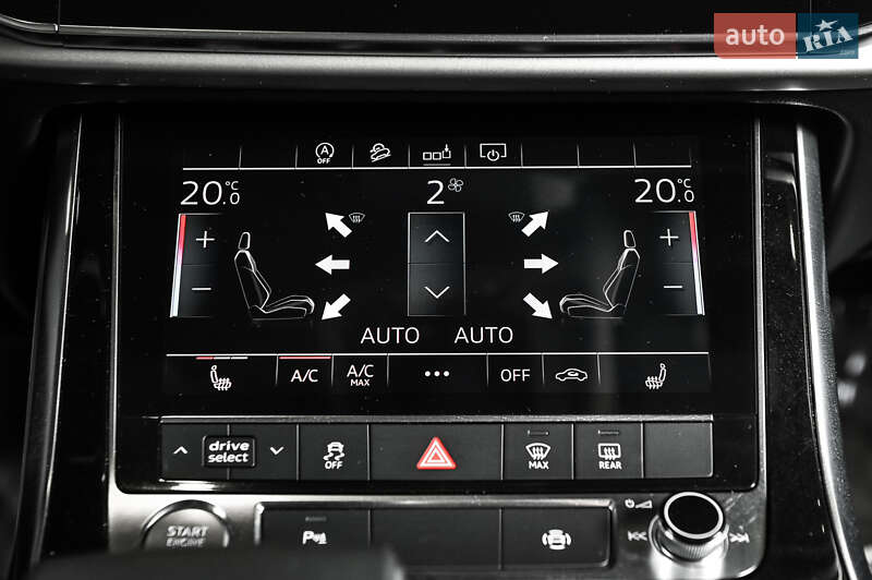 Внедорожник / Кроссовер Audi Q8 2018 в Ужгороде