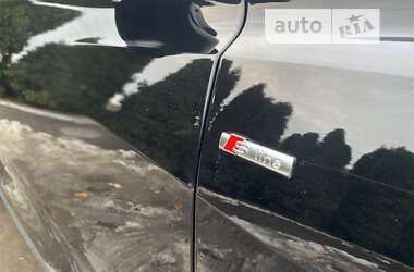 Позашляховик / Кросовер Audi Q8 2020 в 