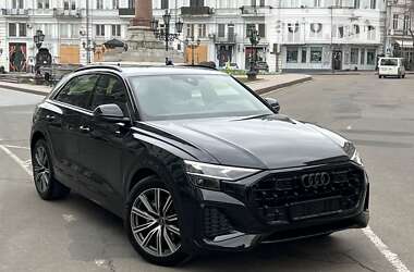 Внедорожник / Кроссовер Audi Q8 2024 в 