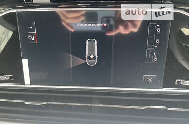 Внедорожник / Кроссовер Audi Q8 2024 в 