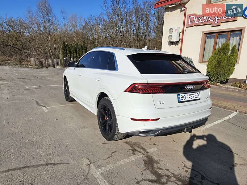 Внедорожник / Кроссовер Audi Q8 2018 в Тернополе