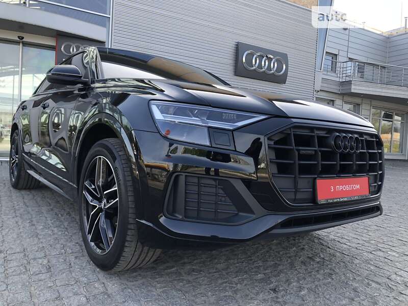 Внедорожник / Кроссовер Audi Q8 2018 в Днепре
