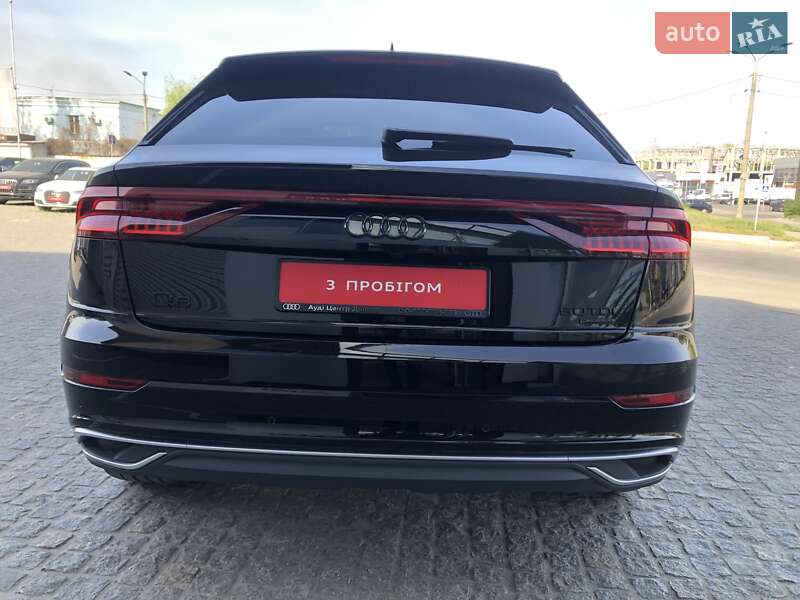 Внедорожник / Кроссовер Audi Q8 2018 в Днепре