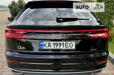 Внедорожник / Кроссовер Audi Q8 2021 в Киеве