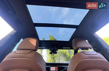 Внедорожник / Кроссовер Audi Q8 2019 в 