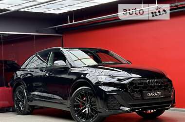 Внедорожник / Кроссовер Audi Q8 2024 в Киеве