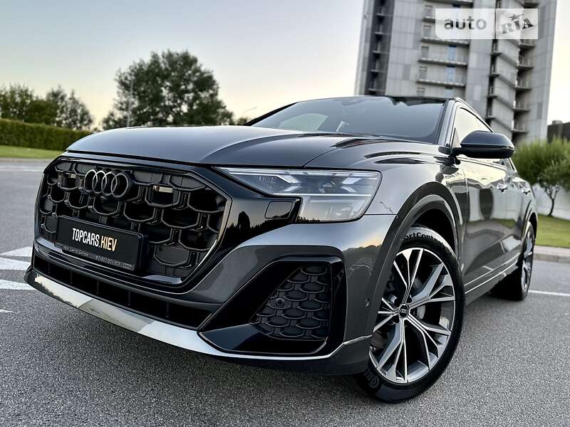 Позашляховик / Кросовер Audi Q8 2024 в Києві