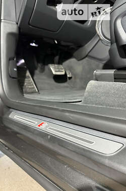 Внедорожник / Кроссовер Audi Q8 2022 в 