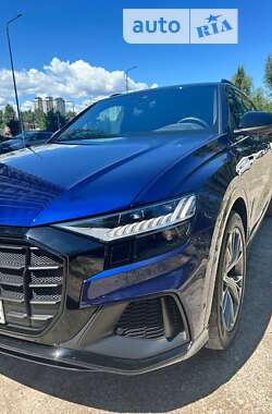 Позашляховик / Кросовер Audi Q8 2021 в Києві