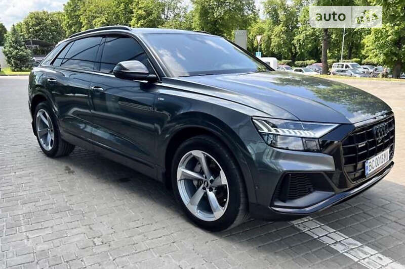 Внедорожник / Кроссовер Audi Q8 2018 в Тернополе