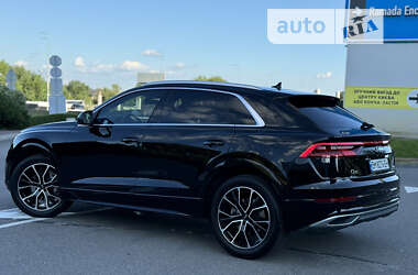 Позашляховик / Кросовер Audi Q8 2018 в Києві