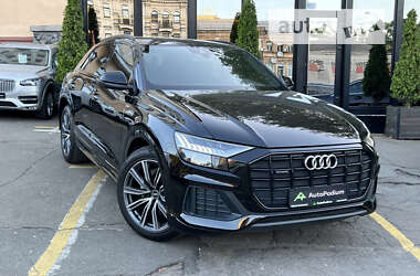 Внедорожник / Кроссовер Audi Q8 2020 в Киеве