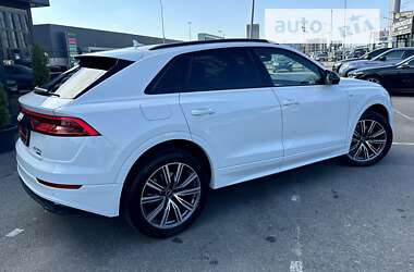 Позашляховик / Кросовер Audi Q8 2019 в Києві