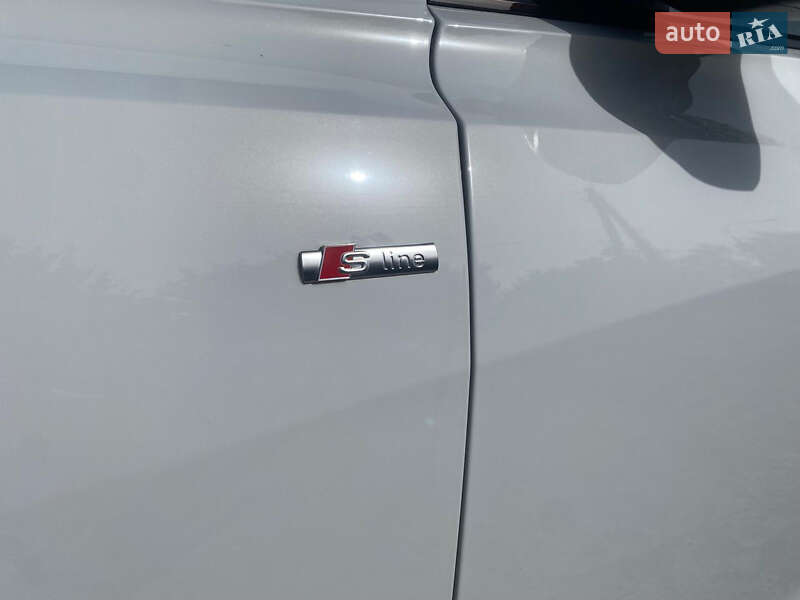 Позашляховик / Кросовер Audi Q8 2019 в Запоріжжі фото 32 Позашляховик / Кросовер Audi Q8 2019 в Запоріжжі