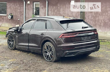 Внедорожник / Кроссовер Audi Q8 2021 в Ровно