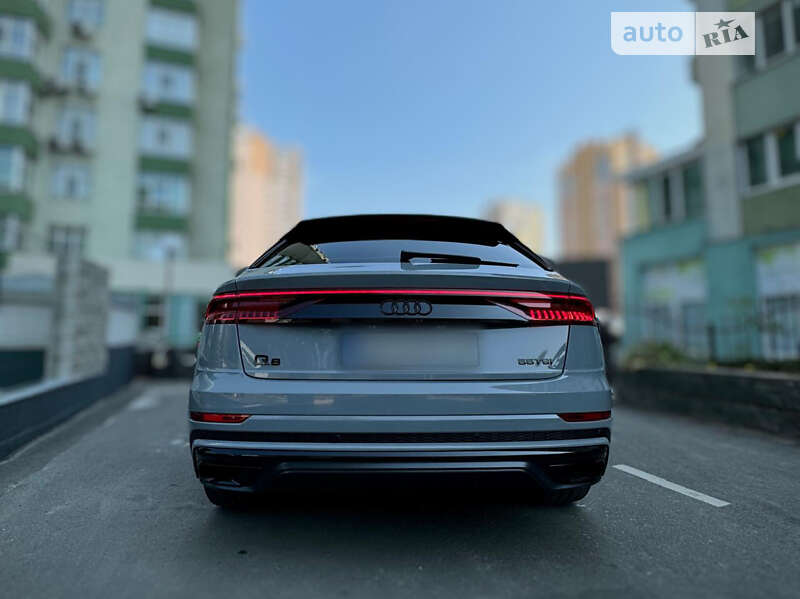 Внедорожник / Кроссовер Audi Q8 2018 в Киеве
