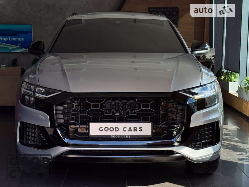 Позашляховик / Кросовер Audi Q8 2018 в Одесі