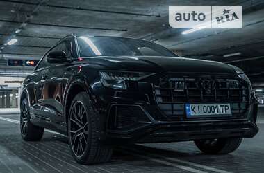 Позашляховик / Кросовер Audi Q8 2019 в Києві