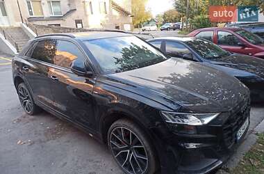 Внедорожник / Кроссовер Audi Q8 2022 в Виннице