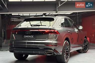 Позашляховик / Кросовер Audi Q8 2024 в Києві