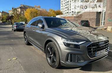 Позашляховик / Кросовер Audi Q8 2020 в Києві