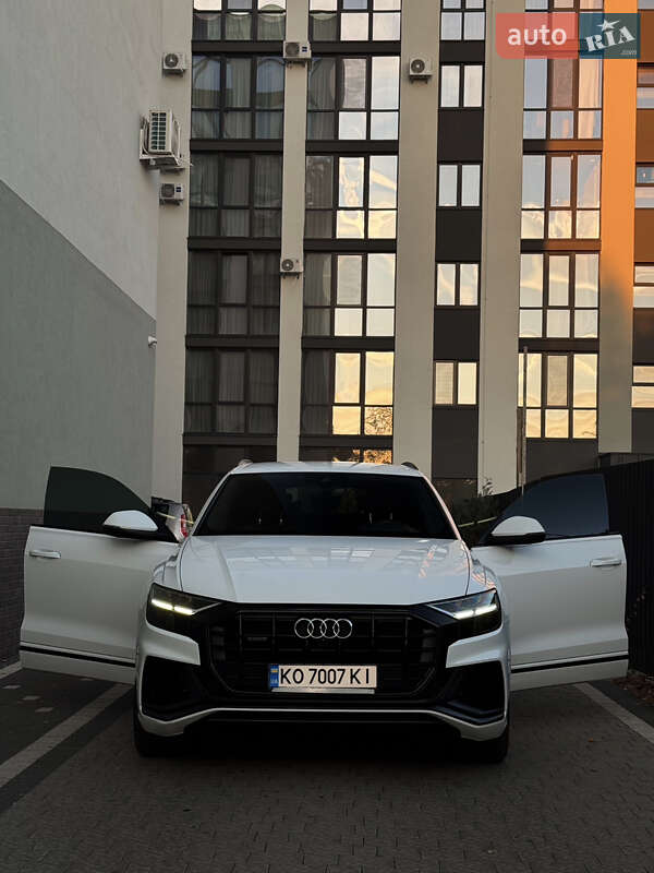 Внедорожник / Кроссовер Audi Q8 2018 в Ужгороде фото 2 Внедорожник / Кроссовер Audi Q8 2018 в Ужгороде