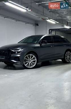 Позашляховик / Кросовер Audi Q8 2023 в Києві