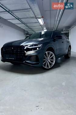 Позашляховик / Кросовер Audi Q8 2023 в Києві