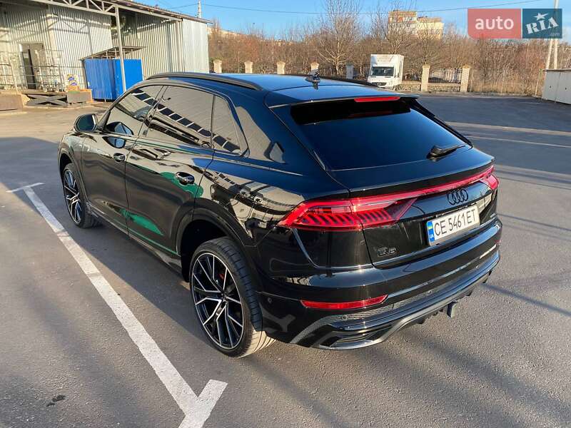 Позашляховик / Кросовер Audi Q8 2022 в Вінниці
