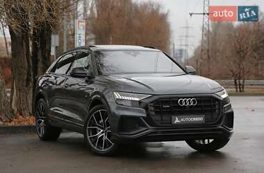 Позашляховик / Кросовер Audi Q8 2018 в Києві