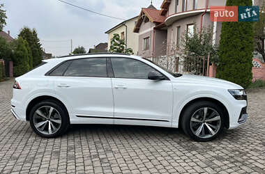 Внедорожник / Кроссовер Audi Q8 2021 в Черновцах