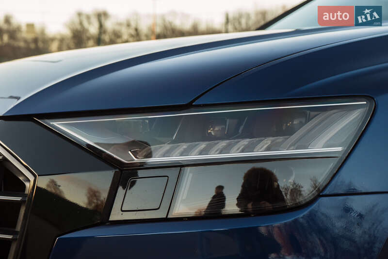 Внедорожник / Кроссовер Audi Q8 2019 в Ивано-Франковске